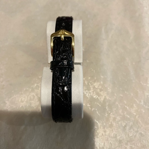 TITAN TANK WATCH. RECTANGULAR. DELICATE. BEAUTIFUL - Picture 10 of 14